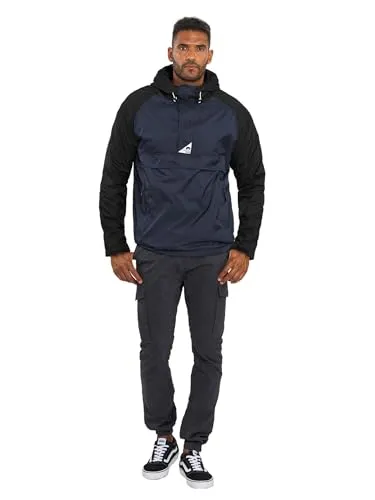 Arctic Seven Herren Regenjacke AS324 - Windbreaker mit Kapuze - Regenjacke für Herren mit warmem Fleecestoff-Futter, wasserabweisend und ideal für leichten Regen. Perfekter Sitz durch regulierbare Ärmelenden, stylish und funktional.