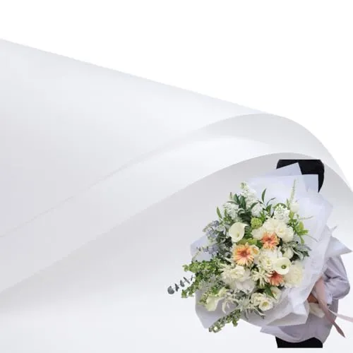 Geschenkpapier Weiß von Rikyo