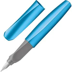 Pelikan Füller Twist Frosted Blue P457, Feder M, für Links- und Rechtshänder, aus Kunststoff, blau