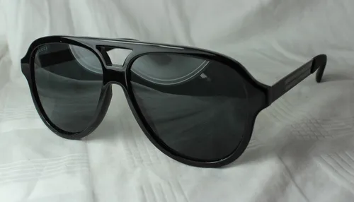 GUCCI SONNENBRILLE *GG 0688 001* NEU Schwarz