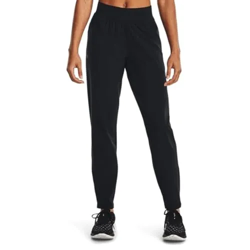 Under Armour Outrun The Storm Hosen Schwarz XS für Frauen - Kurze Sporthosen mit ultimativer Wasserabweisung und winddichtem Design für optimalen Schutz bei Regenwetter. Elastisches Material sorgt für Bewegungsfreiheit und Tragekomfort.
