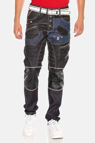 Cipo & Baxx Straight-Jeans DENIM Straight Fit-Jeans im stylischen Design, CD639