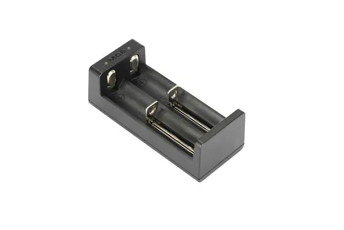 XTAR MC2 Micro USB Li-Ion Akkuladegerät für 3,6V / 3,7V Akkus