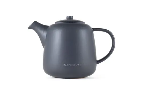 Hanseküche Teekanne 1.3 l - Elegante Porzellan- und Edelstahlausführung - Teekannen - Hochwertige Teekanne aus Porzellan und Edelstahl mit ergonomischem Griff und Edelstahl-Sieb für perfekten Teegenuss.