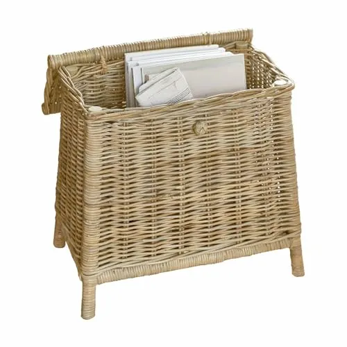 Loberon Truhe Tavillan, Geräumiger Rattan Beistelltisch