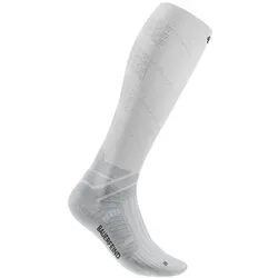 Bauerfeind Sports Damen Run Performance Kompressionssocken EU 43-46 - Weiß - Wadenhohe Kompressionssocken für Läufer mit atmungsaktivem Material. Sie bieten optimalen Halt, reduzieren Muskelvibrationen und sorgen für ein angenehmes Fußklima während des Trainings.