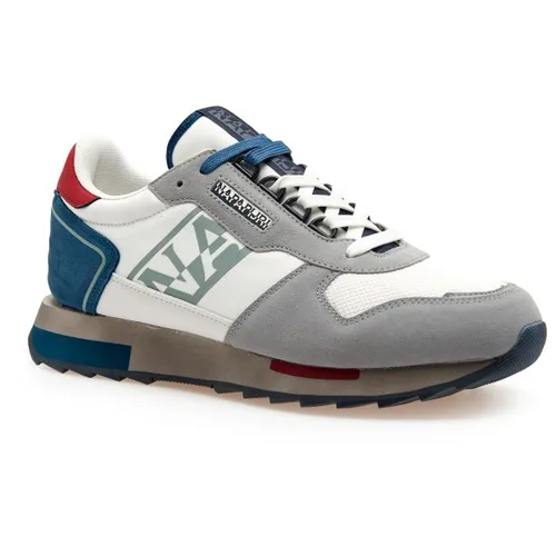 Napapijri Sneaker Virtus US 7,5 | EU 40 grau - Stylishe Sneaker für den Alltag in zeitlosem Grau. Ideal für jeden Anlass, gefertigt aus hochwertigem Material für Komfort und Langlebigkeit. Entdecken Sie weitere Modelle von Napapijri bei Bergfreunde.de!