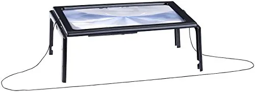 AGT Lupe: XXL-Leselupe mit 3-facher Vergrößerung, 4 LEDs und Klappständer (Lupe mit Licht, Leselupe für Senioren, Vergrößerungsbrille)