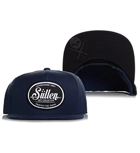 Sullen Men's Establishment Midnight Blue Snapback Hat - Baseball Caps für Herren mit aufgenähtem Patch, individuell verstellbarem Snapback-Verschluss und einzigartigem Skull Print auf der Unterseite des Schirms.