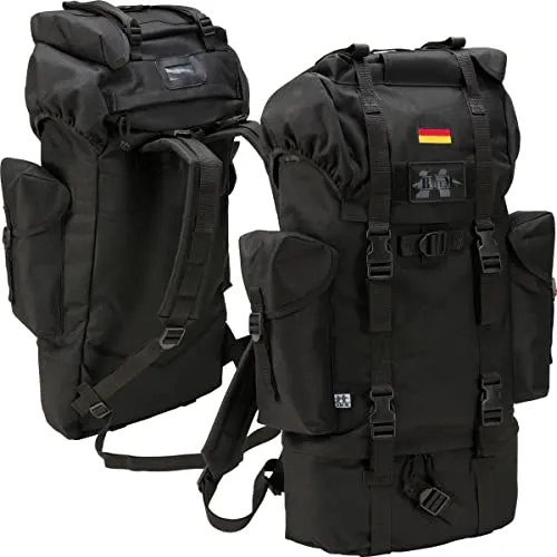 BWuM Daypack Bundeswehr Kampfrucksack 65L - Robuster Freizeitrucksack mit 65L Volumen, ideal für Outdoor-Abenteuer, ausgestattet mit 5 Hauptfächern und praktischen Klickverschluss für einfachen Zugriff.