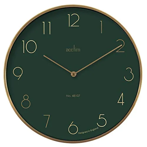 Acctim Madison 29515 Wanduhr - Urban-Dschungelgrün - Moderne Wanduhr aus gebürstetem Metall mit Glaslinse, perfekt für stilvolle Wohnräume. Maße: 35 x 35 x 4 cm, leicht und mit präzisem Quarz-Uhrwerk.
