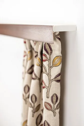 Gardinen- & Vorhangstangen Braun von GARESA