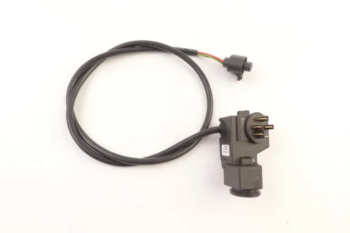 Bosch Batteriekabel Gepäckträgerakku 820mm #3469 - E-Scooter Zubehör mit 36V Li-Ion Batterie, sorgt für zuverlässige Energieversorgung und lange Fahrten.