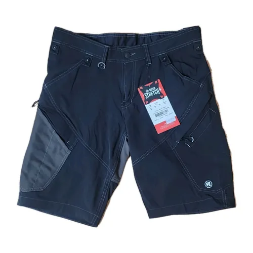 X-treme Handwerkershorts mit 4-Wege-Stretch, schwarz, Gr. 52 - Funktionelle Arbeits- & Schutzkleidung mit optimaler Passform. Bequemer 4-Wege-Stretch sorgt für hervorragende Haltbarkeit und Atmungsaktivität. Praktische Taschen und D-Ring für Ausweise bieten zusätzlichen Komfort.