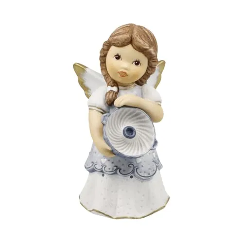 Goebel Engelfigur Kleiner Gugelhupf – Weihnachtsbäckerei Nina & Marco - Weihnachten Sammelfiguren, handbemalte Figur aus feinem Biskuit-PRZ, detailreich gestaltet von Julia E. Limpke, ideal als Geschenk oder für Sammler.
