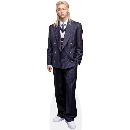 Felix Lee (Suit) Pappaufsteller mini von Celebrity Cutouts