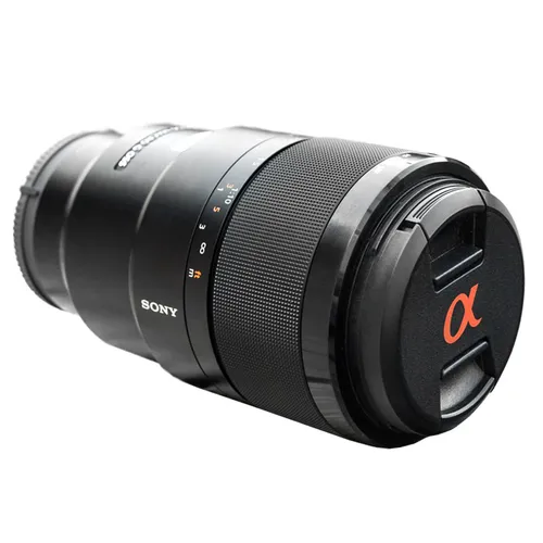 Sony FE 90 f 2.8 G - Vollformat Medium-Tele-Makro-Objektiv, exzellente Schärfe und schönes Bokeh für professionelle Aufnahmen