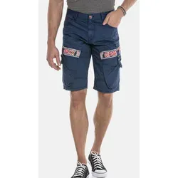 Cipo & Baxx Herren Shorts CK243 Dunkelblau - Herren-Shorts in Dunkelblau, ideal für Freizeitaktivitäten, mit modernem Schnitt und bequemem Tragekomfort.