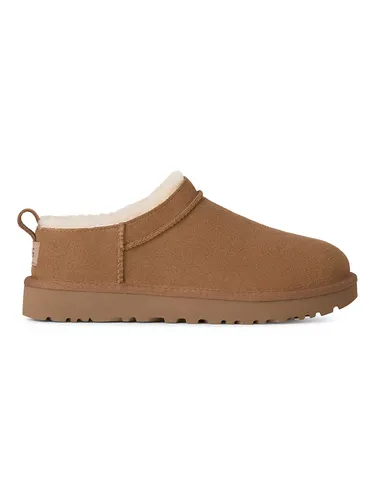 UGG Damen Babymützen 1173891 CHE - Braun, Größe 38 - Wanderschuhe mit elegantem Design und hohem Komfort, ausgestattet mit wasserabweisendem Wildleder und weichem Schaffellfutter, ideal für kalte Wintertage.