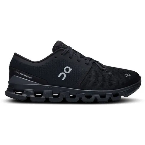 ON Damen Workoutschuhe Cloud X 4 - Laufschuhe für HIIT und intensive Workouts, extrem flexibel und sorgt für ein angenehmes Laufgefühl.