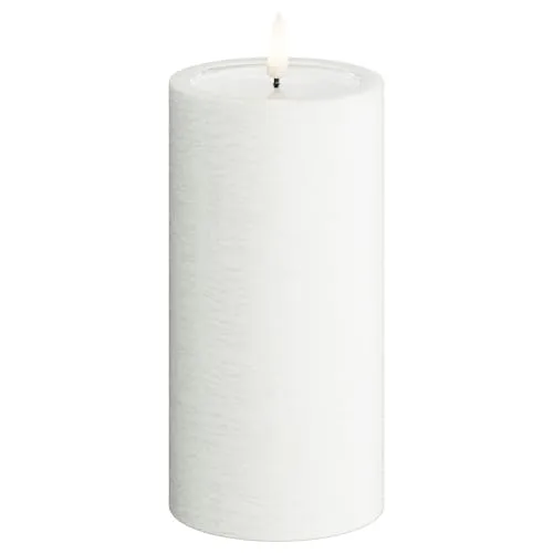 ReWu Deluxe Homeart Unique LED Kerze, Indoor LED-Stumpenkerze mit realistischer Flamme auf einem Echtwachsspiegel - Handmade Echtwachs - Weiß 7,5 x 15 cm