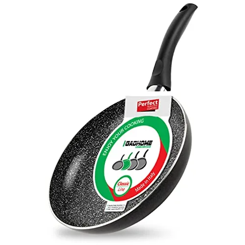 GadHome Classic 24cm Antihaft Bratpfanne, Schwarz | Pfanne Induktion | Aluminiumpfanne mit Ergonomischem Griff | PFOA Frei für Gesundes Kochen | Spülmaschinenfest