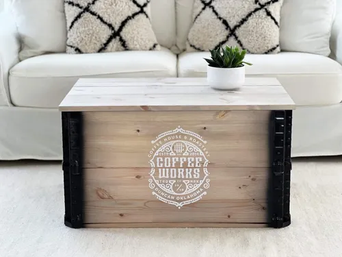 Holzkiste shabby chic - Vintage Couchtisch mit Stauraum - Stylischer Couchtisch aus massivem Holz im Vintage-Stil, fertig montiert und ideal für das Wohnzimmer. Bietet praktischen Stauraum und ist FSC-zertifiziert.