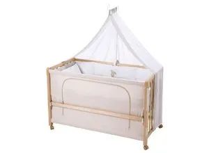 Room Bed 'Liebhabär' - Beistellbett für optimale Sicherheit - Betten: Beistellbett mit umbaubarem Design und 6-stufig höhenverstellbarem Lattenrost, ideal für sichere Nächte von Geburt an.