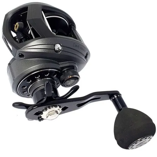 Abu Garcia Revo Toro Beast 61 - Linkshand Baitcaster Multirolle für Hecht - Angelrollen für Süßwasserangeln mit einer maximalen Widerstandskraft von 11,3 kg und schnellem Schnureinzug von 69 cm pro Umdrehung.