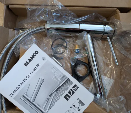 BLANCO 518447 - ALTA Compact, Chrom Niederdruck - Moderne Einhandmischer Armatur für die Küche, mit elegantem Hebelgriff und hochwertigem Chrom-Finish für langlebige Qualität.