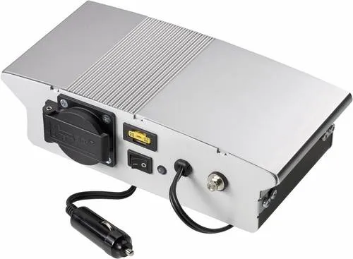 VOLTCRAFT Wechselrichter SW-150 12V 150W - Generatoren mit echter Sinuswelle für störungsfreien Betrieb empfindlicher Geräte, extrem zuverlässig und sicher durch microcontrollergesteuerte Überwachung.