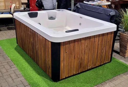 Hot Tub Outdoor Whirlpool Finntherm Holz BadeFass mit Holzofen Ø 1,76 m