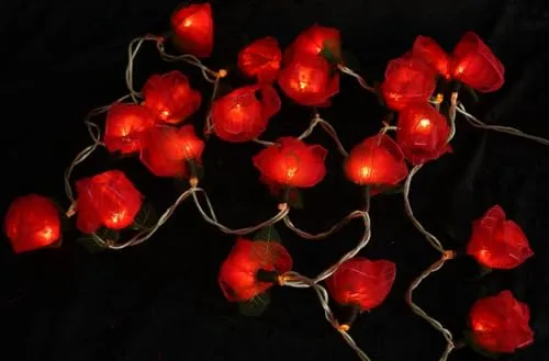 Blüten LED Lichterkette in rot von Guru-Shop