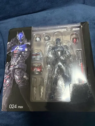 Tolle Yamaguchi Batman Arkham Knight Actionfigur Mehrfarbig Kaiyodo Neu