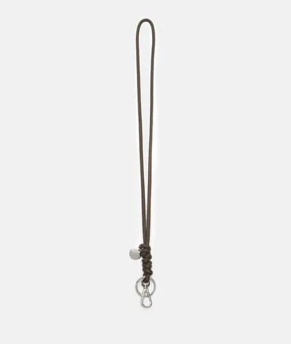 Liebeskind Berlin Schlüsselanhänger Knot aus Ziegenleder - Eleganter Schlüsselanhänger aus hochwertigem Ziegenleder. Ideal für den täglichen Gebrauch und ein stilvolles Accessoire, das Funktionalität und Design vereint.