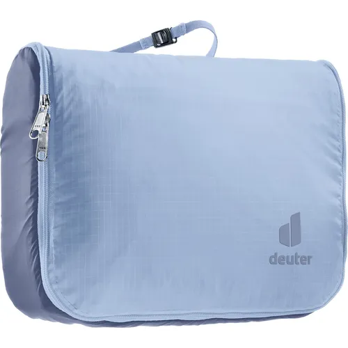 Deuter Wash Center Lite II - Praktische Kulturtasche in polar-bluejay - Der Wash Center Lite II von Deuter bietet mit seinem leichten Design und großzügigen Stauraum eine optimale Organisation für Pflegeprodukte. Ideal für Reisen und einfach aufzuhängen.