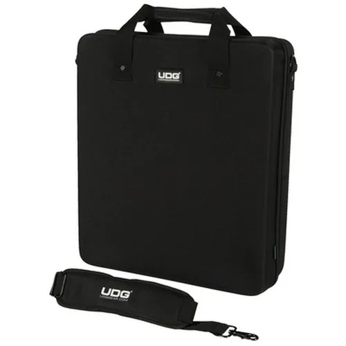 UDG U8443BL Creator CDJ/DJM/Battle Mixer Bag schwarz - DJ & VJ Mischpulte Taschen & Koffer, geformter EVA-Schaum für optimalen Schutz und robuster Griff für einfache Handhabung.