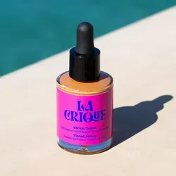 La Crique Getöntes Feuchtigkeitsserum - 30ml - 04 Tief - Make-up mit 99% natürlichen Inhaltsstoffen, das Hauttönung und Feuchtigkeit vereint. Hyaluronsäure sorgt für strahlenden Teint und intensive Hydratation.