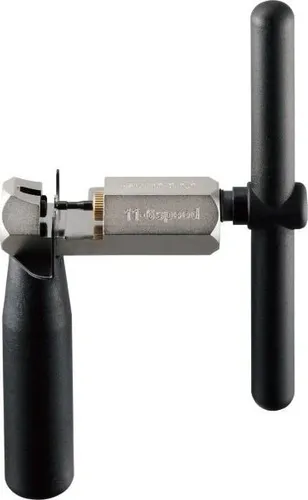 Shimano Profi-Kettennieter TL-CN34 6- bis 11-fach - Fahrradwerkzeuge für präzises Kettenwechseln, robustes Design für lange Haltbarkeit und einfache Handhabung.