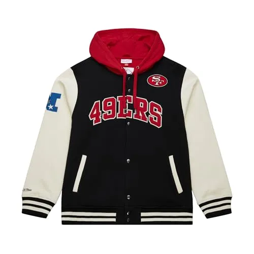 Mitchell & Ness Courtside Fleece NFL Vintage College Jacke - San Francisco 49ers, Größe M - Hochwertige Vintage College Jacke mit Kapuze und Druckknopfverschluss, ideal für Freizeit und Sport. Warmes Fleecefutter und praktische Details sorgen für Komfort und Stil das ganze Jahr über.