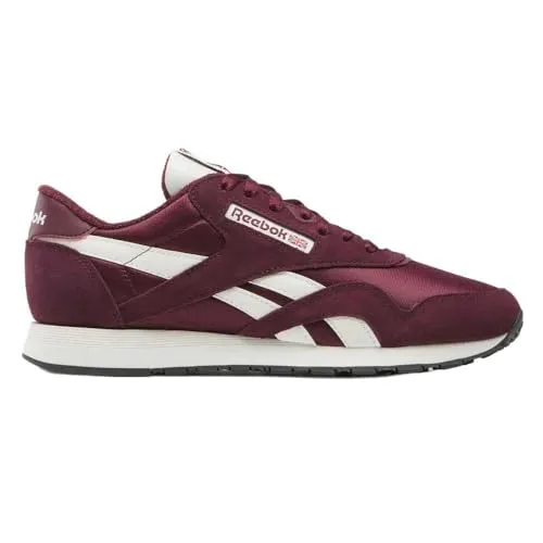 Reebok Herren Classic Nylon Sneaker, Black Cherry, 43 EU - Herren-Sneaker mit Obermaterial aus Nylon und Veloursleder, ideal für Komfort und Stil im Alltag. Die gepolsterte Schaumstoffeinlegesohle sorgt für zusätzlichen Tragekomfort.