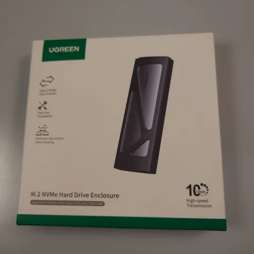 UGREEN NVMe M.2 USB 3.2 SSD Gehäuse-Adapter mit Kühlkissen - Sonstige - Mit blitzschnellen 10 Gbps Übertragung, ideal für große Dateien und Systemmigration, unterstützt UASP und TRIM für verbesserte Leistung.
