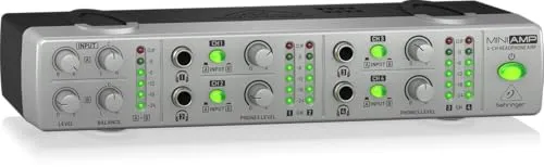 Behringer Amp 800 V2 - Kopfhörerverstärker mit 4 unabhängigen Hochleistungs-Stereoverstärkern, ideal für Studio- und Live-Anwendungen. Exzellente Klangqualität auch bei maximaler Lautstärke, kaskadierbar für mehr Flexibilität.
