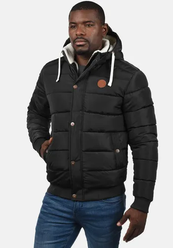 Blend Winterjacke BLEND BHFrederico schwarz S (46/48) - Funktionsjacke mit hochschließendem Kragen und Kapuze, ideal für kalte Tage. Der regular fit sorgt für optimalen Tragekomfort.