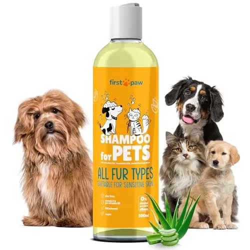 FIRSTPAW 500ml Hundeshampoo mit Aloe Vera - Dog Shampoo, Welpenshampoo und Katzenshampoo - Geeignet für Sensitive Haut, 100% Vegan Tiefenreinigungsshampoo für alle Hunderassen und Felltypen