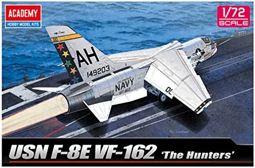 Academy AC12521-1/72 F-8E VF-162 The Hunters