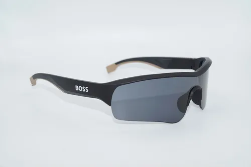 Hugo Boss Herren Sonnenbrille BOSS1607-S-807-Z8 – 99mm - Elegante schwarze Sonnenbrille für Herren mit grauen Gläsern. Ideal für stilbewusste Männer, die Wert auf Qualität legen. Perfekt für sonnige Tage!