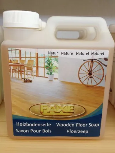 Faxe Holzbodenseife 1L - Natürlicher Reiniger für Holzböden - Faxe Holzbodenseife 1L, ideal zur Pflege von Holzböden. Reinigt gründlich und sorgt für eine ansprechende Oberfläche. Perfekt für Kork- und Holzfußböden.