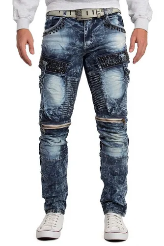 Cipo & Baxx Regular-fit-Jeans Cargo Hose BA-CD494 mit Bikerstyle-Details - Modische Cargo Hose in Bleached-Look mit Ziernähten und Rippen für einen trendigen Bikerstyle. Pflegeleicht und ideal für den Alltag, aus hochwertiger Baumwollmischung.