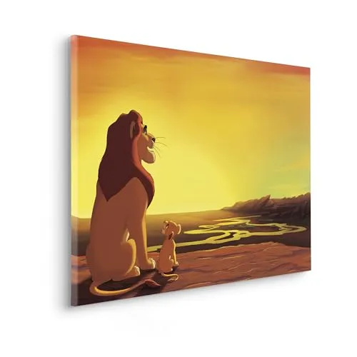 Komar Keilrahmenbild - Der König der Löwen - 90 x 60 cm - Hochwertiges Leinwandbild mit einer ikonischen Szene aus „Der König der Löwen“. Perfekt für Kinderzimmer, bringt emotionale Atmosphäre und Qualität aus Deutschland mit FSC-zertifiziertem Holz.